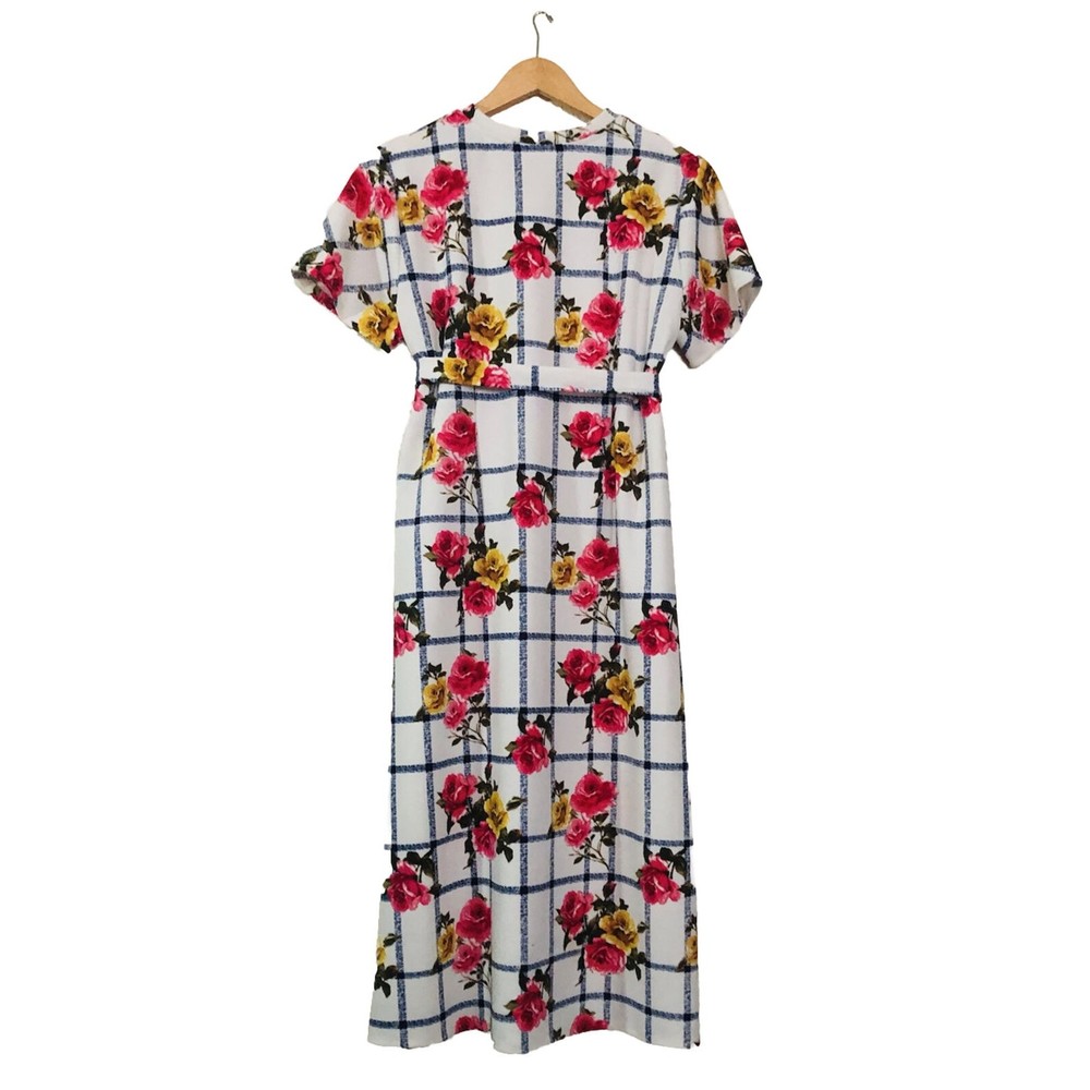 Maxi Dress  White Floral Stretchy Short Sleeves Size M